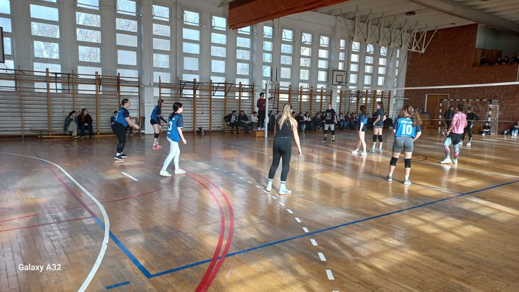 Edzőmeccsen az SZTE Kossuth Zsuzsanna Technikum és Szakképző Iskolában