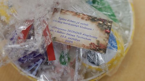 13. K-Boldog Karácsonyt.JPG