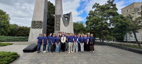Messenger_creation_F086D91B-C490-46A7-857B-BF6BF0A289B6.jpeg